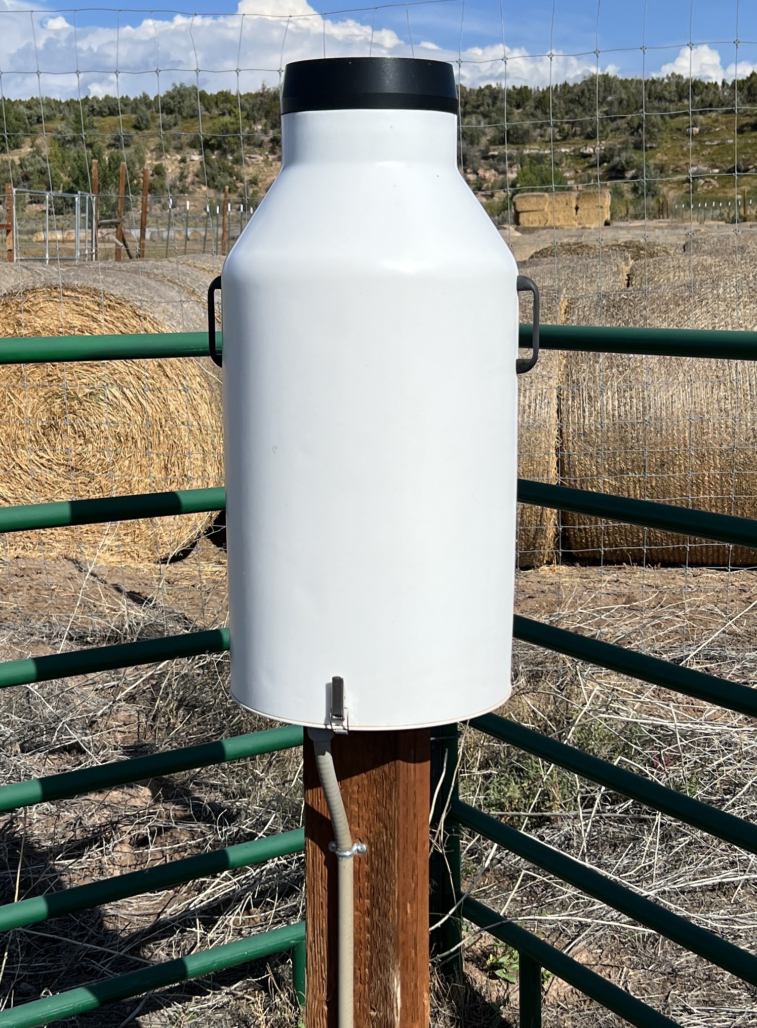 Apogee Cloudburst Weighted Precipitation Gauge (SG-400)