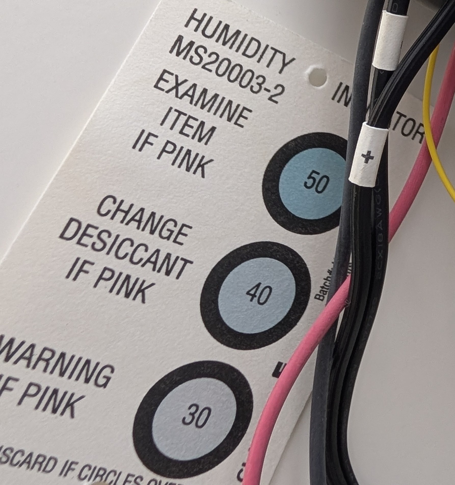 Humidity indicator card.